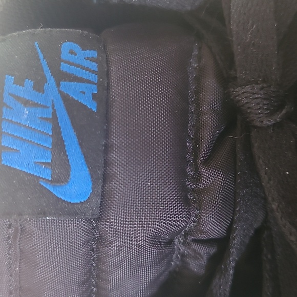 Jordan 1.5 Reverse Fragment Sneakers in size 9. - Picture 7 of 12